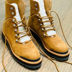 Marc Fisher NWOT-Izzie lugsole ankle boot 7.5